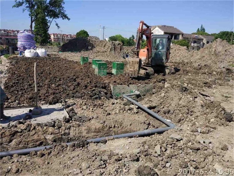 成都市成灌高速石家橋收費(fèi)站AB區(qū)，地埋式生活污水處理系統(tǒng)